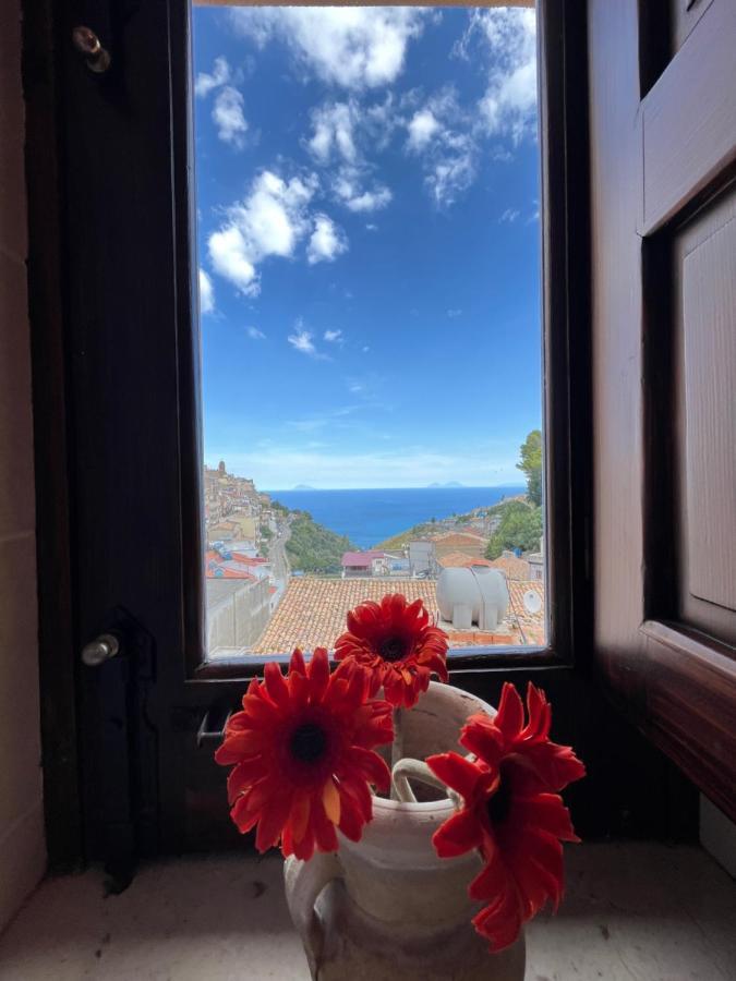 Calacta Casa Mia Caronia ภายนอก รูปภาพ