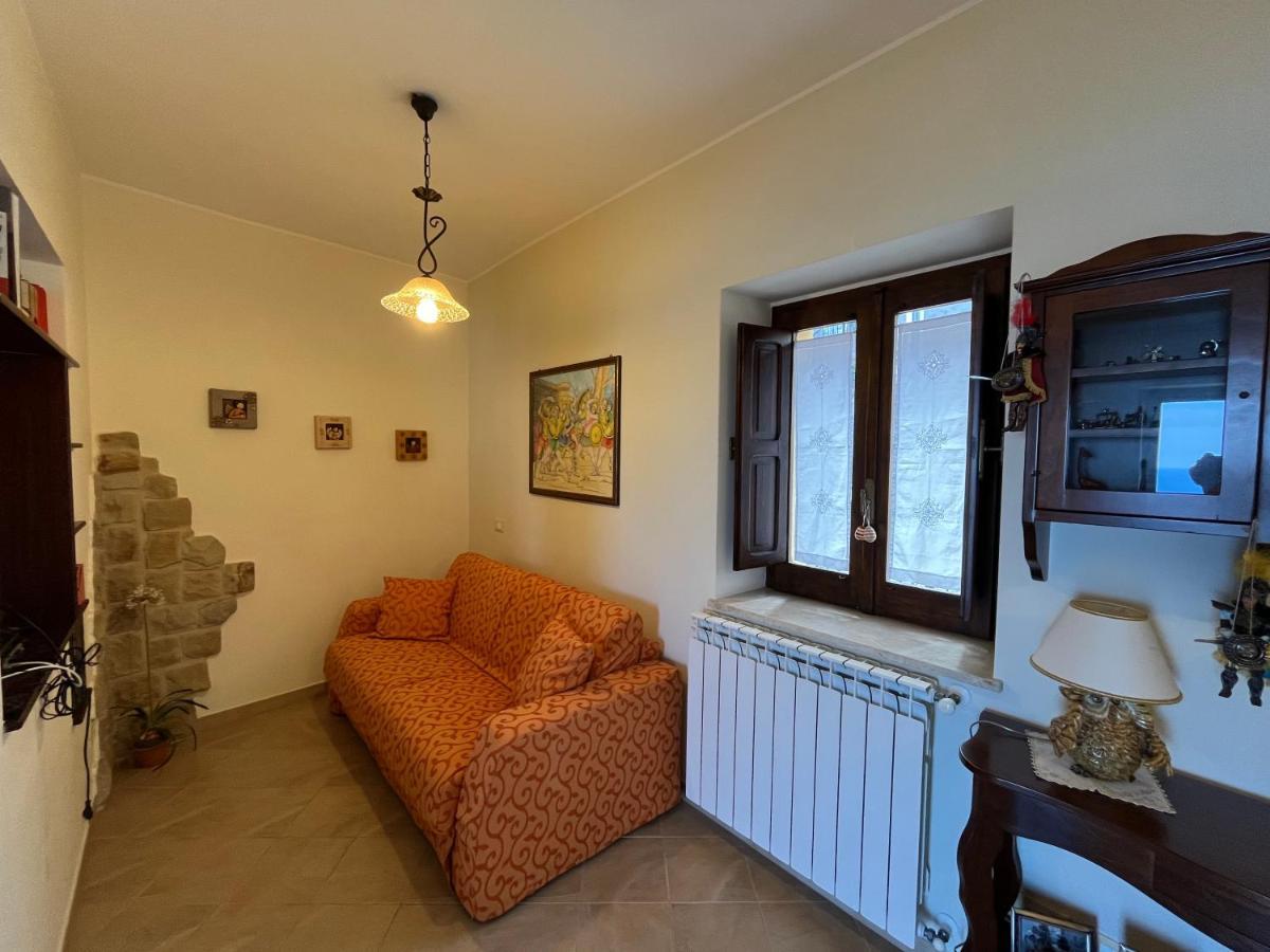 Calacta Casa Mia Caronia ภายนอก รูปภาพ