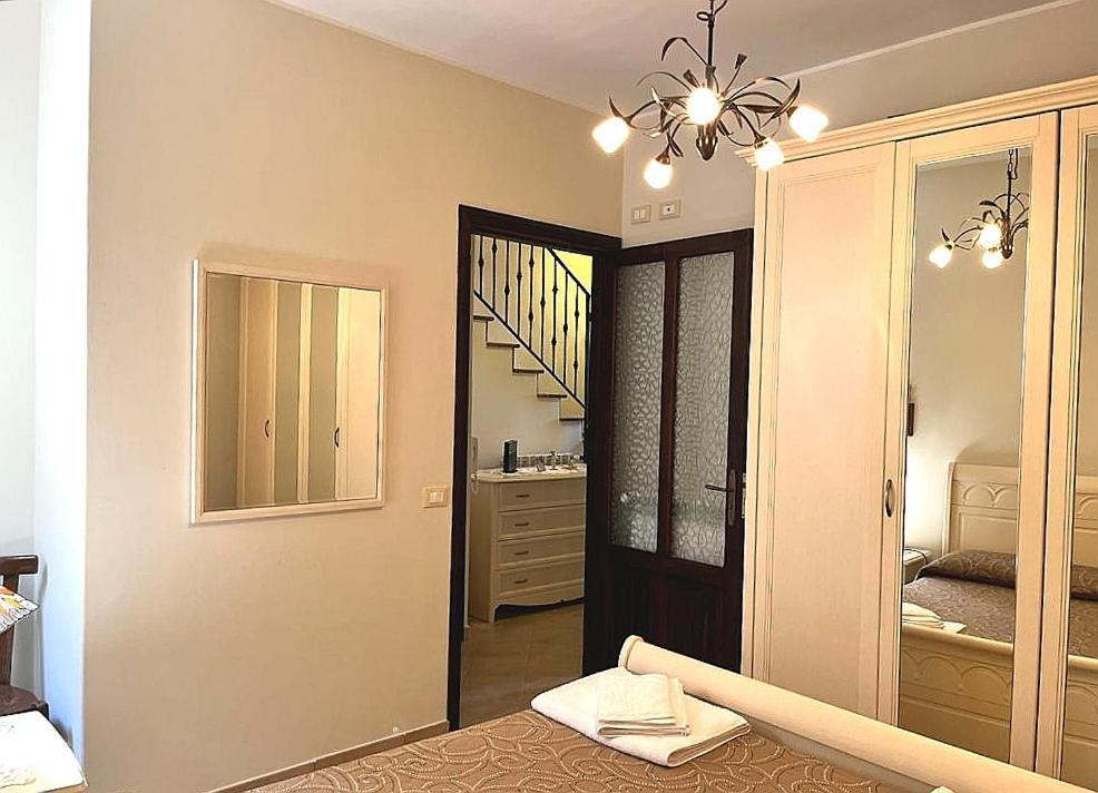 Calacta Casa Mia Caronia ภายนอก รูปภาพ