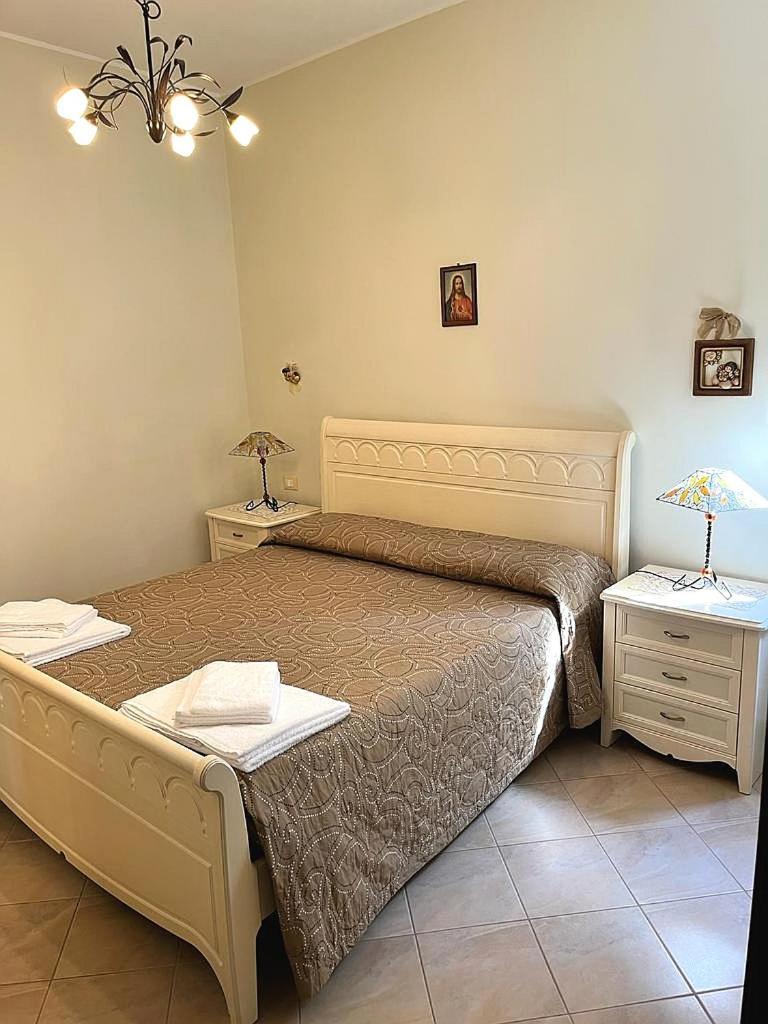 Calacta Casa Mia Caronia ภายนอก รูปภาพ